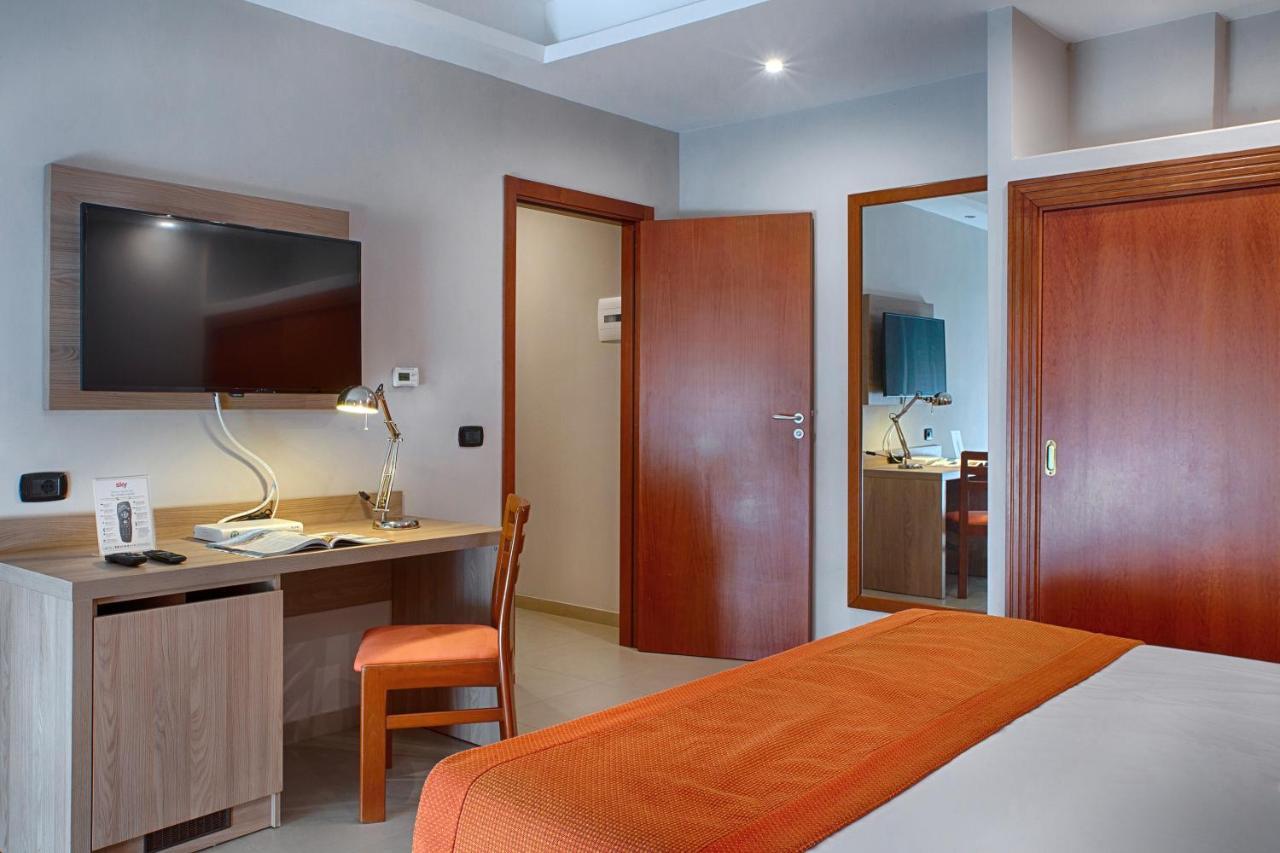 American Hotel Pozzuoli Esterno foto